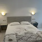 Kourkoumelata Ξενοδοχείο 2*