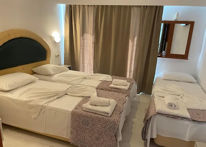 Kourkoumelata 2* Argostoli (Kefalonia)