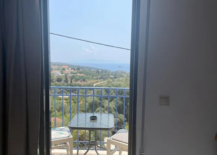 Kourkoumelata 2* Argostoli (Kefalonia)