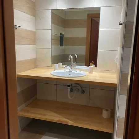 Отель Kourkoumelata
